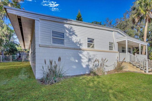 500 S 17TH STREET, Palatka, FL 32177