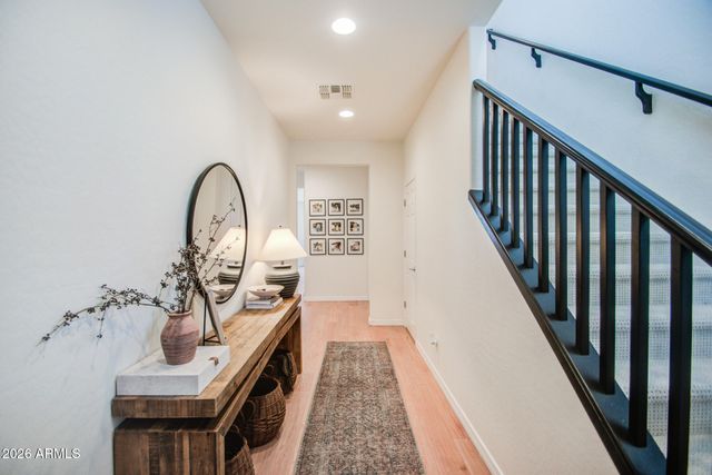 9540 E Travertine Avenue, Mesa, AZ 85212