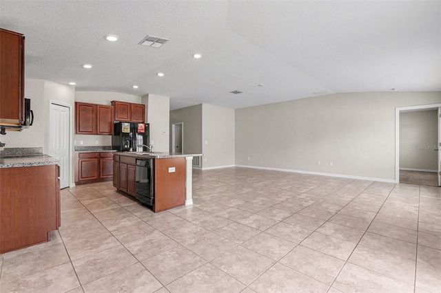 327 CASCADE BEND DRIVE, Ruskin, FL 33570