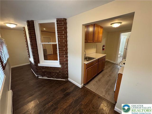 1247 Jackson Street, Easton, PA 18042