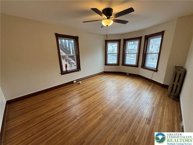 1247 Jackson Street, Easton, PA 18042