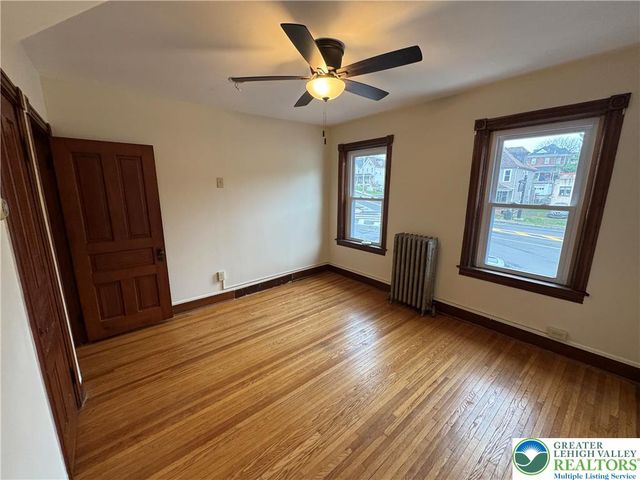 1247 Jackson Street, Easton, PA 18042