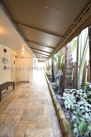 1605 Meridian Ave 202, Miami Beach, FL 33139