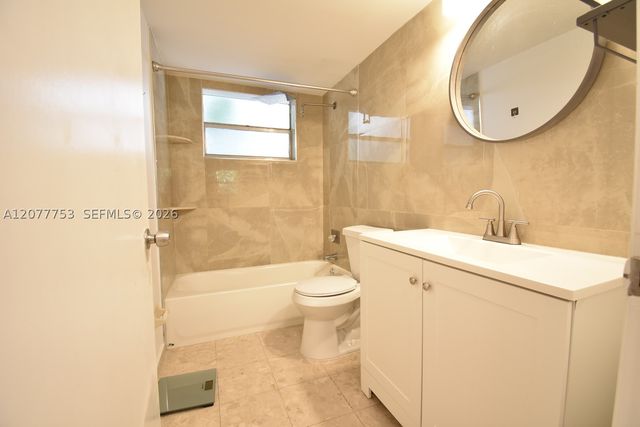 1605 Meridian Ave 202, Miami Beach, FL 33139