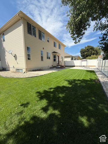 1453 S 400 E, Kaysville, UT 84037