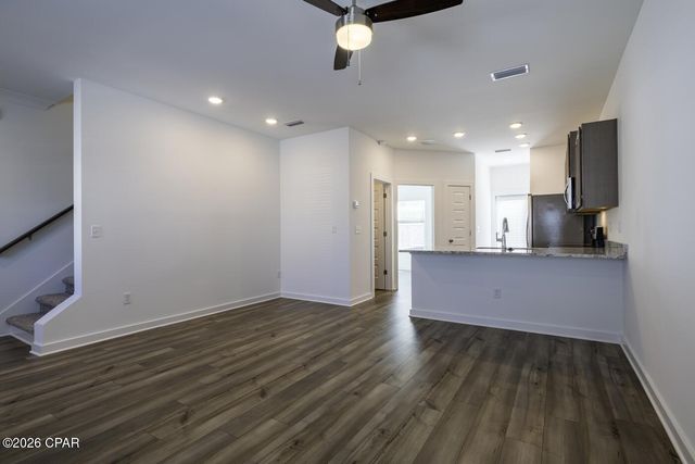 5862 Tyndall Place, Panama City, FL 32404