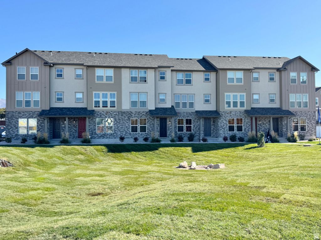 1650 N MAIN ST, Layton, UT 84041 — exterior