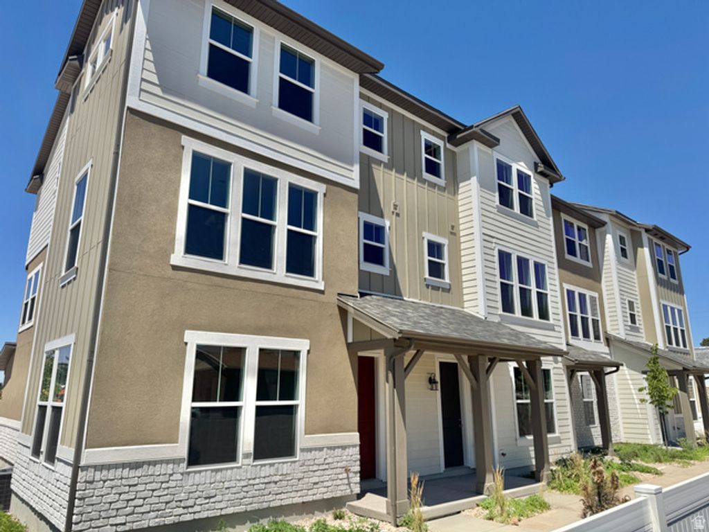 1650 N MAIN ST, Layton, UT 84041 — photo 2
