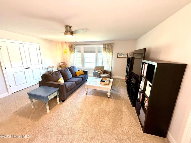 5010 Spring Green Pass, New Bern, NC 28562