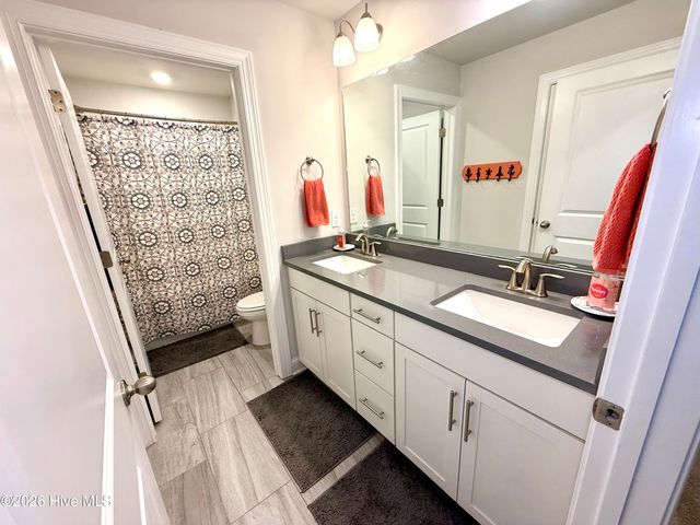 5010 Spring Green Pass, New Bern, NC 28562