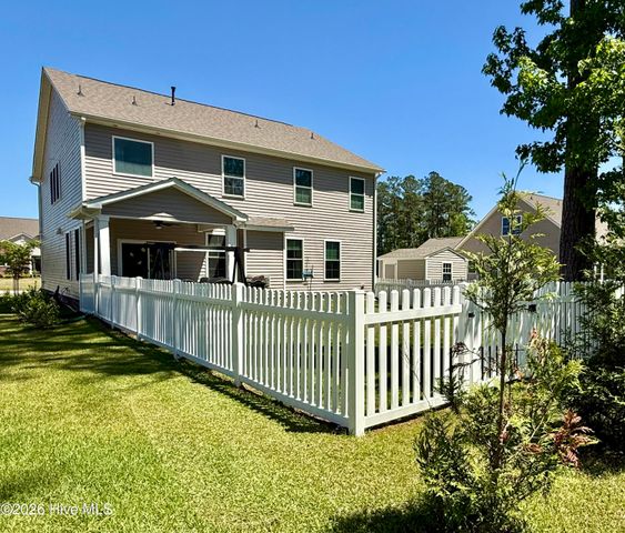 5010 Spring Green Pass, New Bern, NC 28562