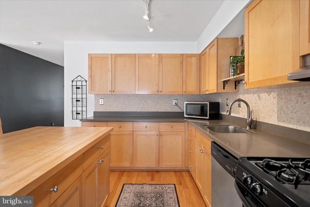 4611 PECHIN ST, Philadelphia, PA 19128