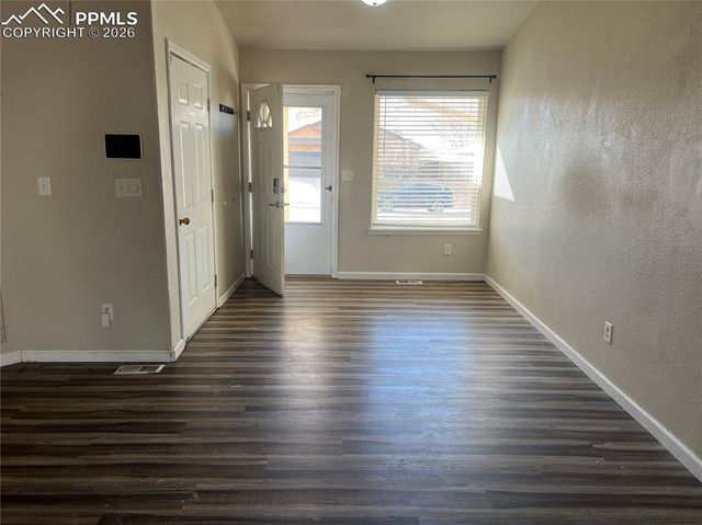 2319 Longhorn Drive, Pueblo, CO 81008