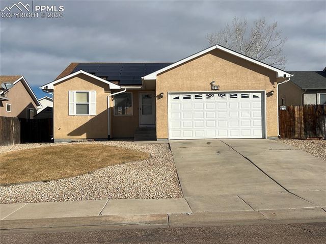 2319 Longhorn Drive, Pueblo, CO 81008