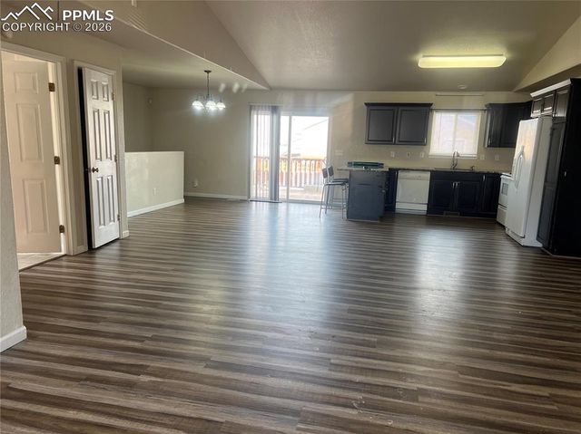 2319 Longhorn Drive, Pueblo, CO 81008