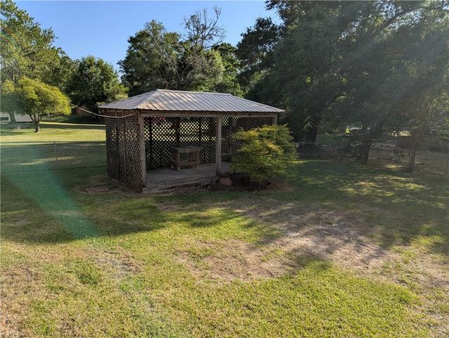125 Fayette Circle, Saraland, AL 36571