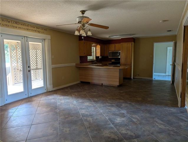 125 Fayette Circle, Saraland, AL 36571