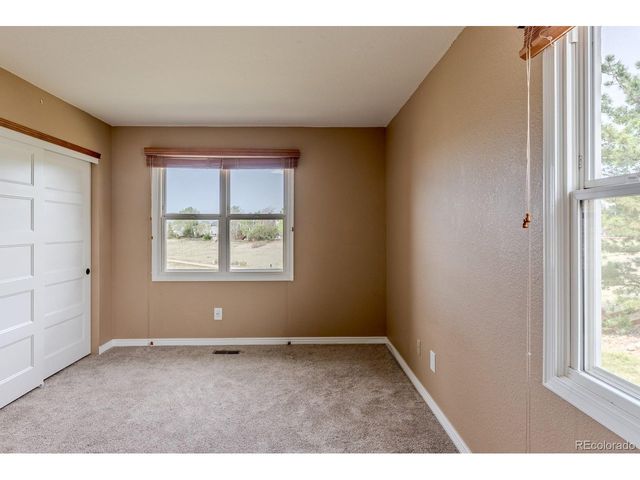 1914 Terrace Dr, Highlands Ranch, CO 80126