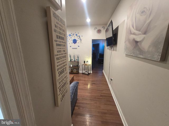 5402 W THOMPSON ST, Philadelphia, PA 19131