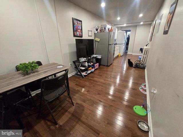 5402 W THOMPSON ST, Philadelphia, PA 19131