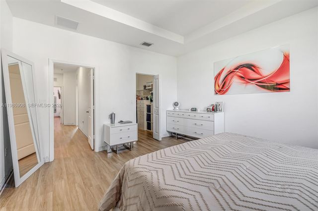 11907 SW 247th Ter, Homestead, FL 33032