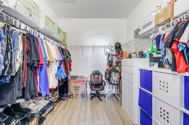 11907 SW 247th Ter, Homestead, FL 33032