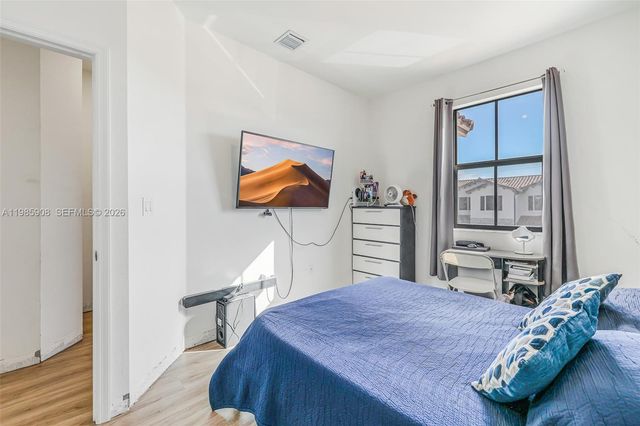 11907 SW 247th Ter, Homestead, FL 33032