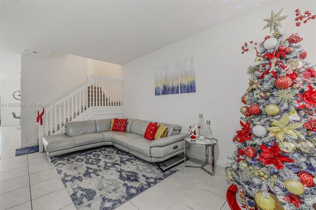 11907 SW 247th Ter, Homestead, FL 33032