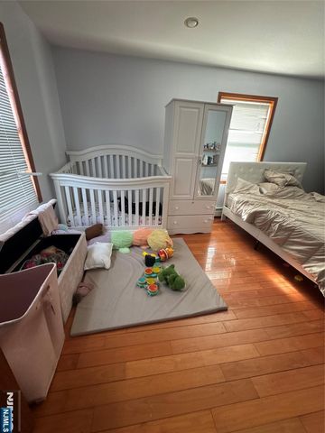 25 Burgess Place, Passaic, NJ 07055