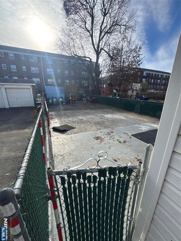 25 Burgess Place, Passaic, NJ 07055