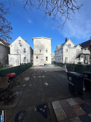 25 Burgess Place, Passaic, NJ 07055