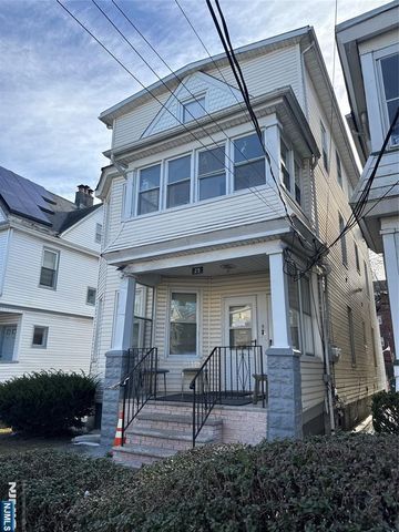 25 Burgess Place, Passaic, NJ 07055