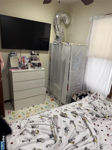 25 Burgess Place, Passaic, NJ 07055