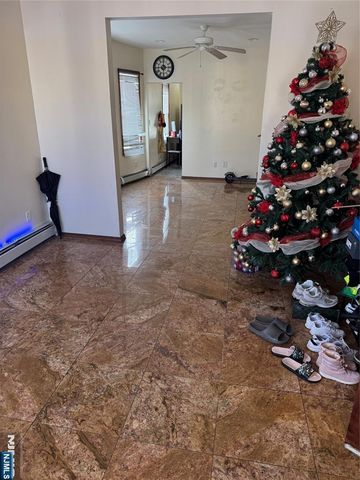 25 Burgess Place, Passaic, NJ 07055