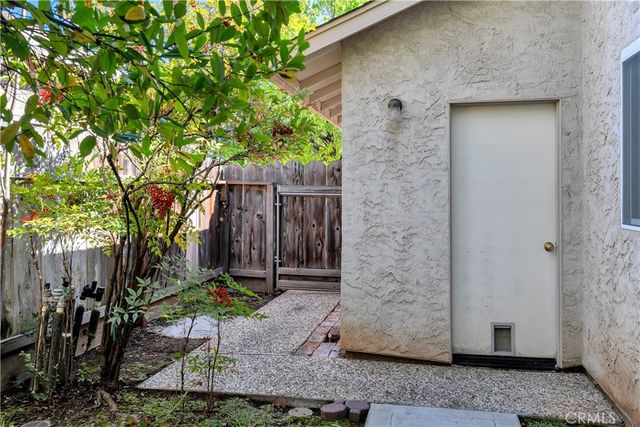 16 Silkwood, Chico, CA 95973