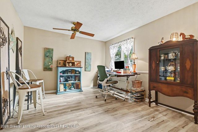 914 Timber Creek Drive 13, Grand Ledge, MI 48837