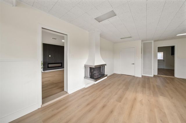 124 Lazy Lane, Baytown, TX 77520