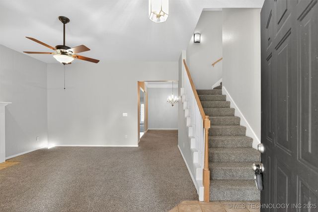 1429 N Yellowood Avenue, Broken Arrow, OK 74012