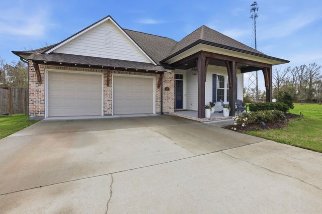 114 Lake Hudson Circle, Thibodaux, LA 70301