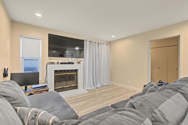 2039 Manzana Way, San Diego, CA 92139