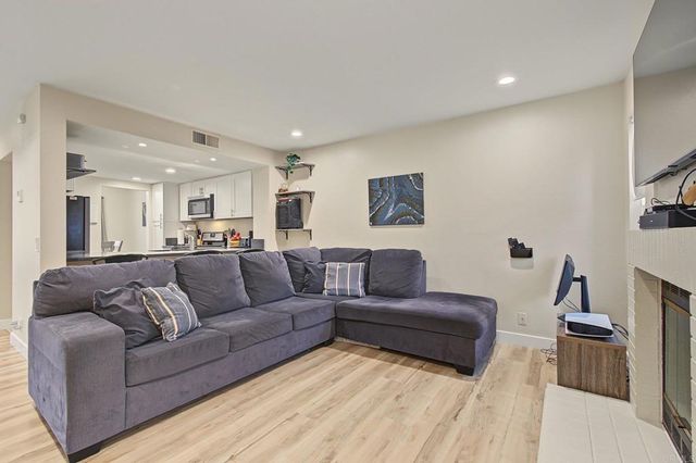 2039 Manzana Way, San Diego, CA 92139
