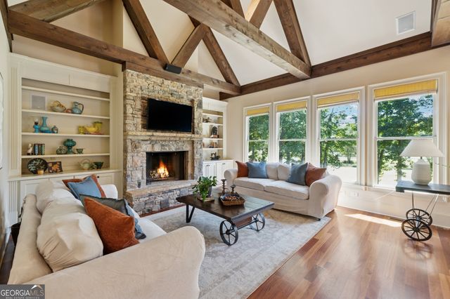 6935 Wakehurst Place, Cumming, GA 30040
