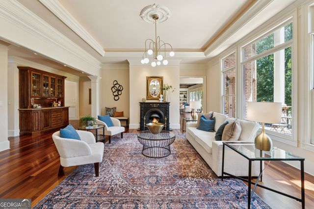 6935 Wakehurst Place, Cumming, GA 30040
