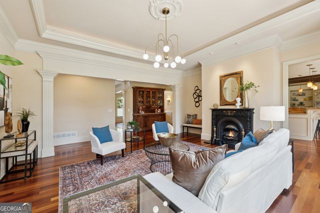 6935 Wakehurst Place, Cumming, GA 30040
