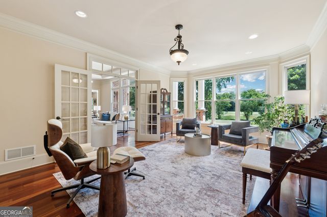 6935 Wakehurst Place, Cumming, GA 30040