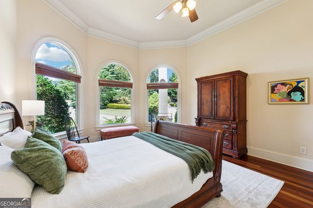 6935 Wakehurst Place, Cumming, GA 30040
