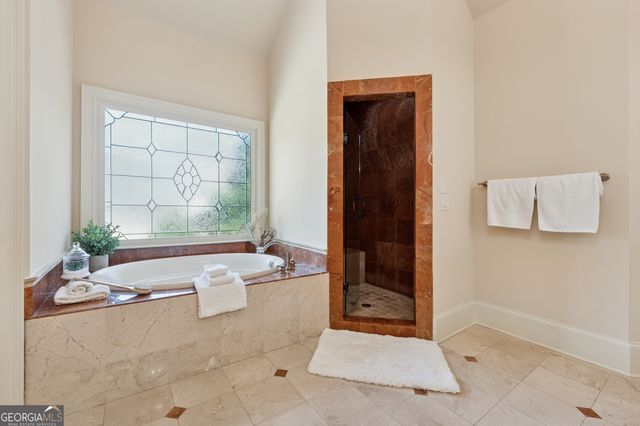 6935 Wakehurst Place, Cumming, GA 30040