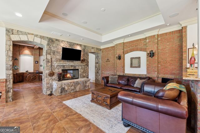 6935 Wakehurst Place, Cumming, GA 30040