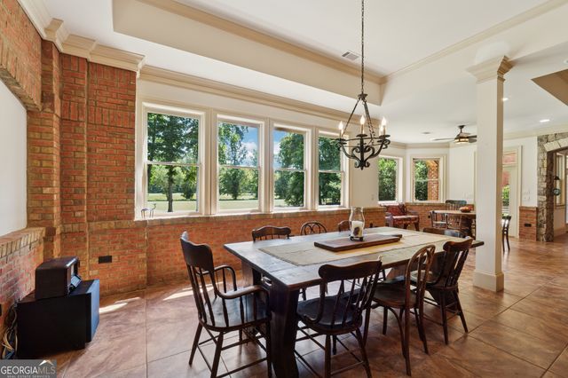 6935 Wakehurst Place, Cumming, GA 30040