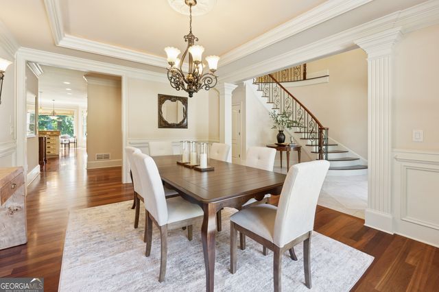 6935 Wakehurst Place, Cumming, GA 30040